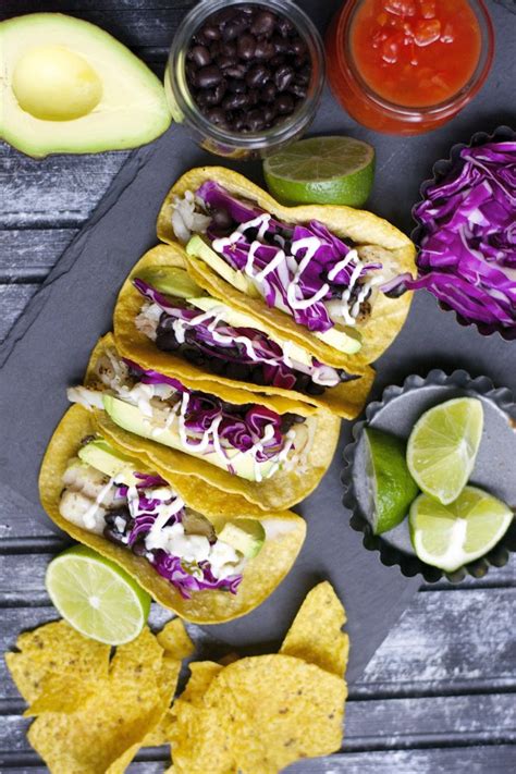 Our favorite corn crusted fish tacos with jalapeno lime sauc. Avocado and Black Bean Fish Tacos with Jalapeño Ranch ...