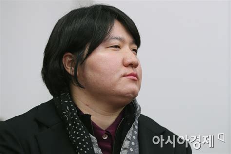 과거 일산선 화정역 인근에 있는 화정터미널만 있었으나 시설이 노후하고 협소하여 일산동구 백석동에 고양종합버스터미널을 2012년 6월 개장하였다. 장미란 탄원서 "영남제분 회장 선처해달라" 네티즌 반응은 ...