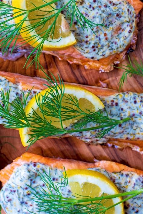No matter how you cut it, grilled zucchini absorbs a bit of that smoky flavor we all crave during if you want to grill crosswise zucchini slices instead, you'll need to use either a grill basket or a foil slightly brown the zucchini on both sides; Creamy Dill Salmon - Hungry Healthy Happy