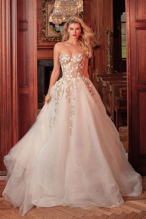 Thousands of new, used and preowned gowns at lowest prices in the united states. Galia Lahav Aelin wedding dress - Browns Bride