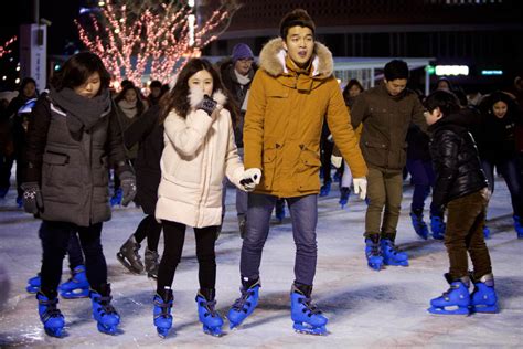 Here you may to know how to celebrate christmas in south korea. How Does South Korea Celebrate Christmas? | uBitto