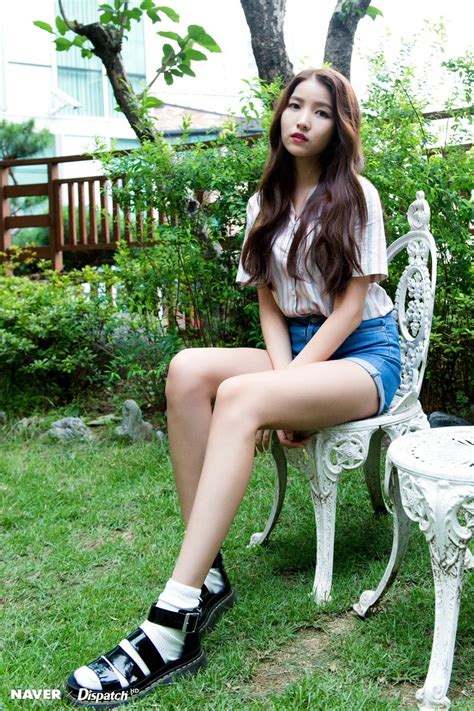 Seúl, 7 de diciembre de 1995), más conocida por su nombre artístico sowon (en hangul, 소원), es una cantante, bailarina, rapera y modelo surcoreana. GFRIEND 'LOVE WHISPER' MV Shooting - Sowon - GFriend foto ...