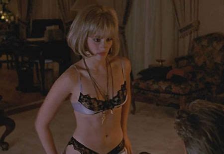 'i feel as excited as julia roberts in pretty woman when she goes to the opera haha!' PRETTY WOMAN At 25