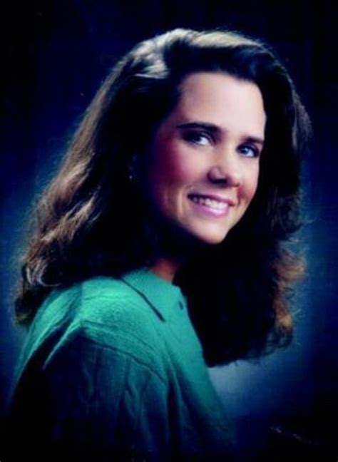 This is kristen wiig's official, verified fan page. Celebrities In Their Younger Years | Post Junkie