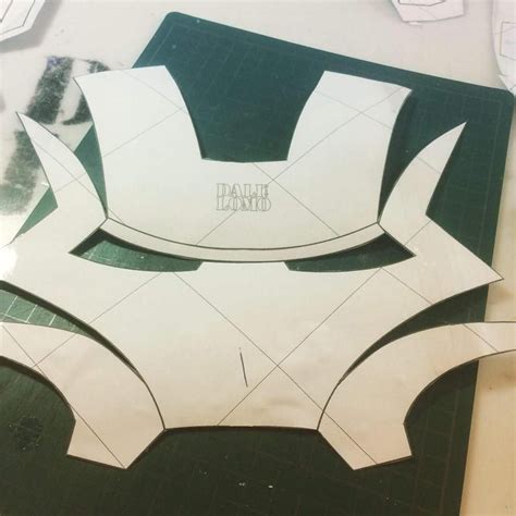 Included in this instructable are the templates you'll need to make the helmet; Iron Man Mark 4 Helmet A4 & Letter Size PDF Template ...