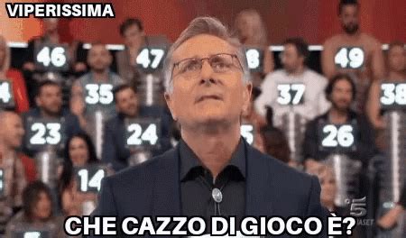 #paolo bonolis #italian tag #italian post #non potete dirmi che non è così dai suvvia #italy #avanti un un applauso a paolo bonolis, che con un semplice scambio di posto e una semplice frase l'ha. Paolo Bonolis Viperissima GIF - PaoloBonolis Viperissima ...