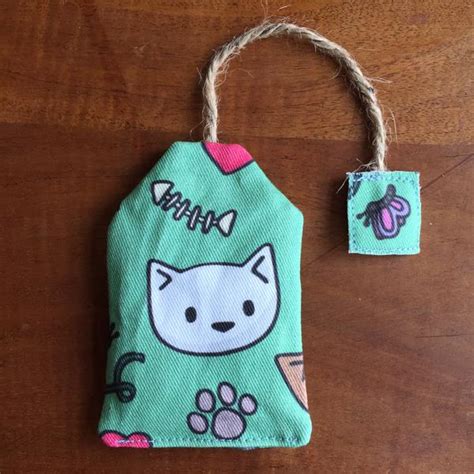 25,278 likes · 17 talking about this. catnip tea bag toy | Diy catnip toys, Diy cat toys, Catnip ...