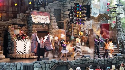 Jump into the action of the movies. Beetlejuice's Graveyard Revue at Universal Studios Florida ...