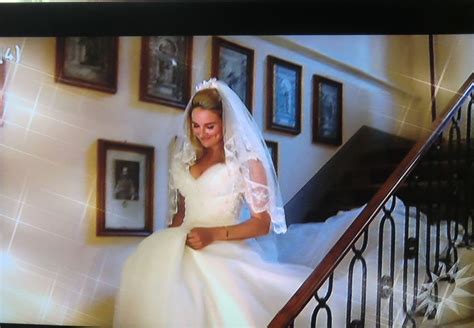 Lieke van lexmond is een van de bruiden in de nieuwe nederlandse film toscaanse bruiloft. lieke van lexmond in een trouwjurk,voor een flim | MOOIE ...