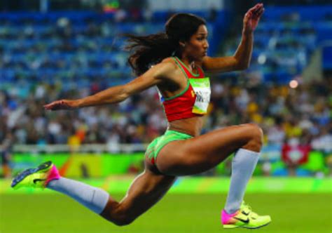 Em 2021 , ganhou a medalha de ouro em pista coberta, no campeonato da europa de atletismo. Patrícia Mamona é madrinha da 6ª Corrida Internacional da ...