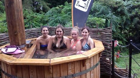 Here are 3 reasons you should use your hot tub to stay cool this summer. Hire a Wood Fired Hot Tub (SUSPENDED) | TheLogCompany.com