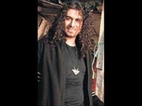 Babası kânun sanatçısı ahmet canevi'dir. Haktan - Dert Bende-Süper Yorum - YouTube