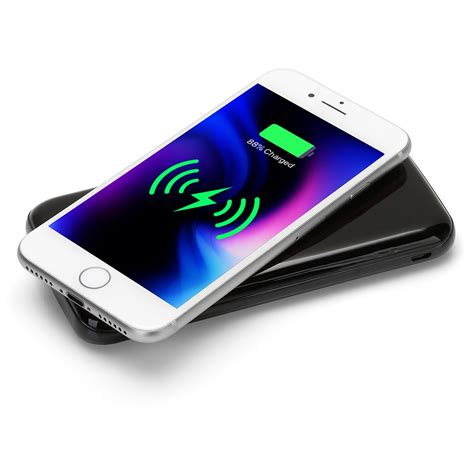 Power bank 10000 мач 21. The Four Device Wireless Charging Power Bank - Hammacher ...