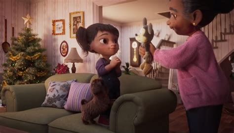 Per tre mesi violette e i suoi due bambini dovranno fingere il ruolo. Disney lancia la nuova campagna natalizia "Una famiglia ...