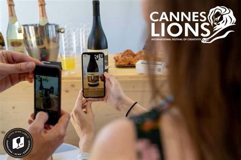 Discover augmented reality experiences from 19 crimes and ma. ar-wine-label-app-example - Quytech Blog