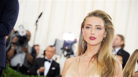 The rum diary star said that filmmakers doubted whether she could play a straight woman in a. Amber Heard on Coming Out as Bisexual: "Everyone Told Me ...