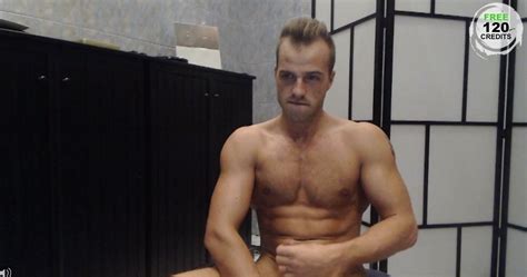 Straight amateur gets jerked off by older guy. QueerPig on Twitter: "Florian Nemec aka Jamie Blyton is ...