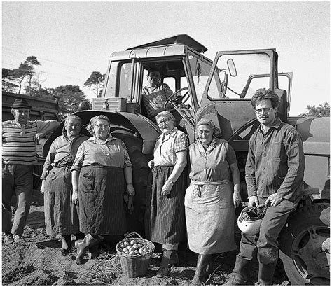 Poetischer fotograf und fotografierender poet. Aktfotograf in der DDR - Nackt und unfrei - DER SPIEGEL