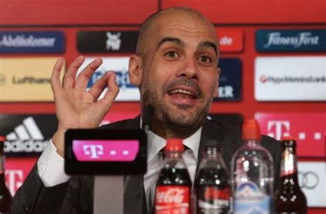 Pep guardiola former footballer from spain defensive midfield last club: Josep Pep Guardiola (rechts, mit Uli Hoeneß) hat sich ...