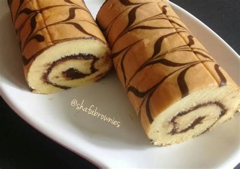 Resep bolu gulung meranti ini konon kabarnya lebih enak dibanding dengan bolu gulung meranti aslinya. Resep Bolu Gulung lembut, simple gak pake ribet 👍 oleh Iin ...