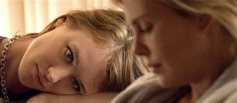 Charlize theron stars in tully, a story about motherhood in 2018. Miss in Scene | Tully - Clube da Poltrona