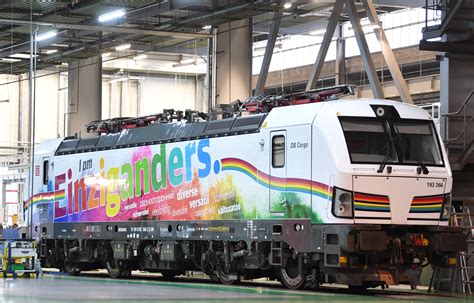 Related groups — ls models. LS Models 16575S DB Cargo E-Lok BR 193 Ep.6 | Menzels ...
