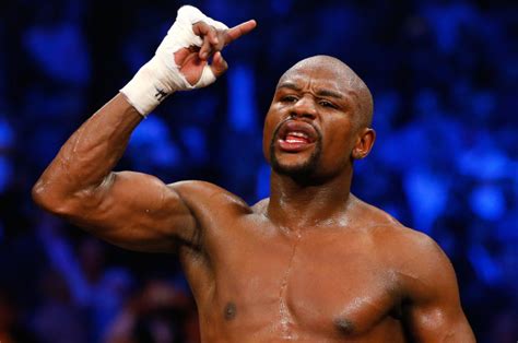 Then jake paul stole mayweather's hat, and things got violent. Fans disgusted with money-hungry Floyd Mayweather