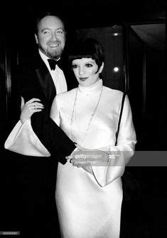 Liza minnelli's yellow bridal pantsuit is depicted in netflix's halston — get the story behind the 1974 look and see her other wedding dresses here. Pictures & Photos of Liza Minnelli | Liza minnelli, Jack haley, Judy garland liza minnelli