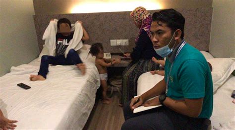 Makluman untuk ibu bapa, permohonan pendaftaran skim bantuan yuran tadika tunas selangor kini dibuka. Ibu, 6 Anak Viral Tinggal Dalam Kereta Selepas Dihalau ...