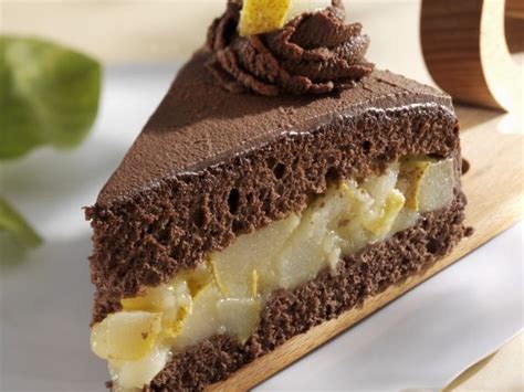 Schoko-Birnen-Torte | Rezept in 2020 | Dessert ideen, Lebensmittel ...