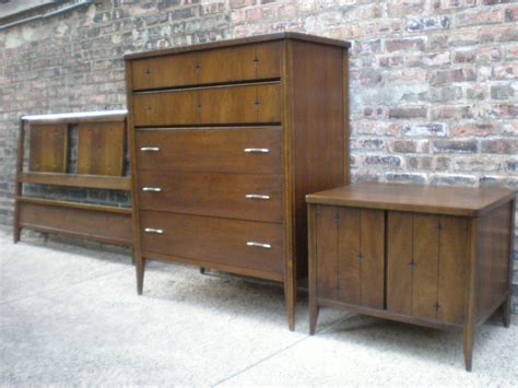 Well you're in luck, because here they come. Mid Century Chicago: Broyhill Saga Bedroom Set