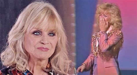 Barbara is alive and kicking and is currently 72 years old. Barbara Mandrell Gets Choked Up Reliving Her Historical ...
