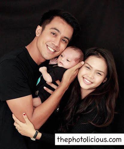 Alif aziz dan bella astillah mp3 & mp4. 15 GAMBAR - NEWBORN PHOTOSHOOT ANAK ALIFF AZIZ & BELLA ...