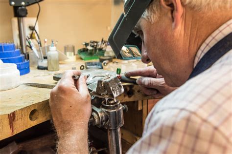 It's free, and you can cancel email updates at any time. Job Opening for Bench Jeweler (Los Angeles, CA ...