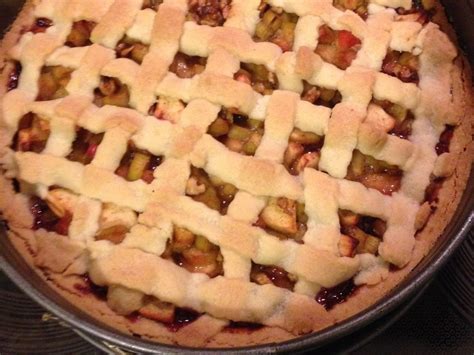 Vanillezucker 1 el honig 2 el schlagobers 100 g mandelplättchen. Apfel-Rhabarber Kuchen