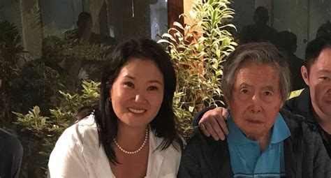 Hija primogénita del expresidente de la república, alberto fujimori , condenado a veinticinco años por delitos de lesa humanidad, y de susana higuchi , exprimera dama del perú y excongresista. INPE confirma: Keiko Fujimori visitó a Alberto Fujimori ...