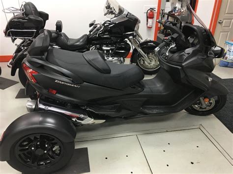 Curb weight 277 kg (611 lbs.), 278 kg (618 lbs.) ca model warranty warranty 12 month unlimited mileage. Demo: 2015 Suzuki Burgman 650 Breeze — Lazy Dawg Motor Trikes