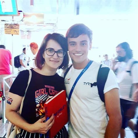 The british athlete went viral when he was caught weaving in the stands of tokyo 2020. Pin on Tom Daley WITH FANS