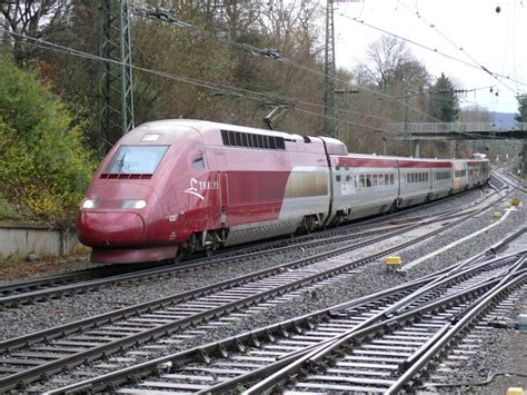 The last time i caught the thalys comfort 1 was at the front of the train facing towards. Thalys Fotos - Bahnbilder.de