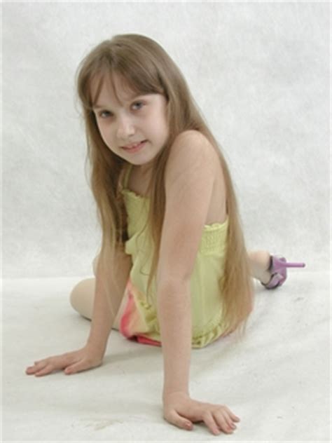 Vladmodels is a modeling agency from russia operating from 2002 to 2010 featuring models from ages like 5 to 25. Yulya N23: preteen model pics