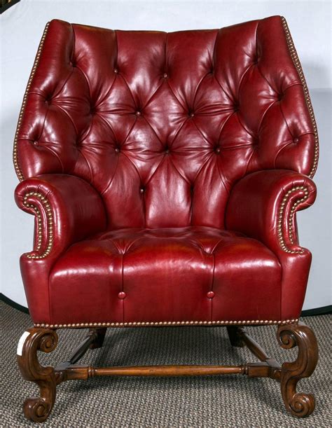 There are 863 wingback chair for sale on etsy, and they cost 352,20 $ on average. Pair of Oversized Tufted Leather Wingback Chairs For Sale ...