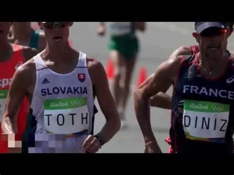 Stéphane fait partie du collectif des champions de la paix de peace and sport. 50 km walk poop - french walker yohann diniz poos himself ...