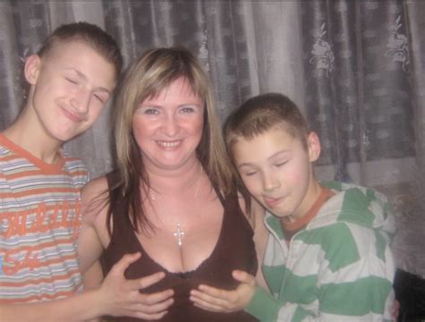 View production, box office, & company info. Bad Parenting Fail Mom Son | Foto Bugil Bokep 2017