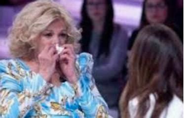 Sandra milo, malore in diretta dopo il vaccino. Verissimo, Sandra Milo ridotta in miseria: "Può essere la ...