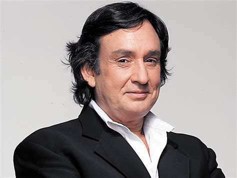 Gonzalo eduardo robles garcía (santiago, april 22, 1952), is a chilean film, theater and television actor and comedian. Una comedia de Gonzalo Robles abrirá el Festival de Teatro ...