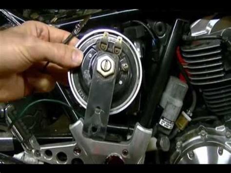 For a car horn to work properly, the vehicle must be equipped with a functioning horn relay. Fixing a Motorcycle Horn Circuit - YouTube