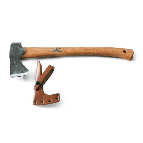 This longer handle lends the axe more power, not least when felling trees. Gränsfors Jägerbeil | Beil, Axt und Manufactum