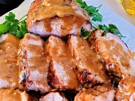 Whisk vegetable oil, soy sauce, lemon juice, worcestershire sauce, dijon mustard, and garlic. Beef Tenderloin Marindae - The Best Pork Tenderloin ...