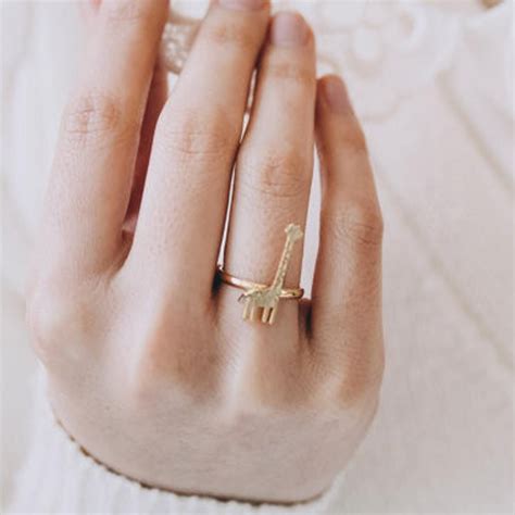 While it's unknown where in the uk amelia and greg are planning to move to, her. 925 Sterling Silver Cute Cat Ring Band for Women Girls ...