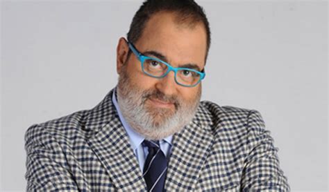 En un principio, por mero interés profesional, pero en los últimos tiempos, comparten mucho más que eso. ¿Jorge Lanata está en pareja con una periodista de 28 años ...